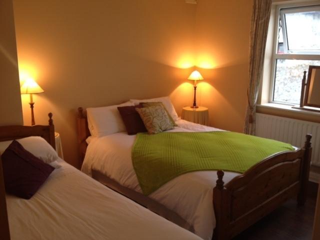 Killary House Hotel Westport Habitación foto